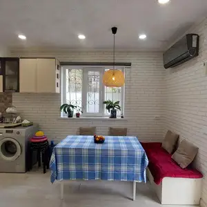 3-комн. квартира, 1 этаж, 100м², Исмоили Сомони