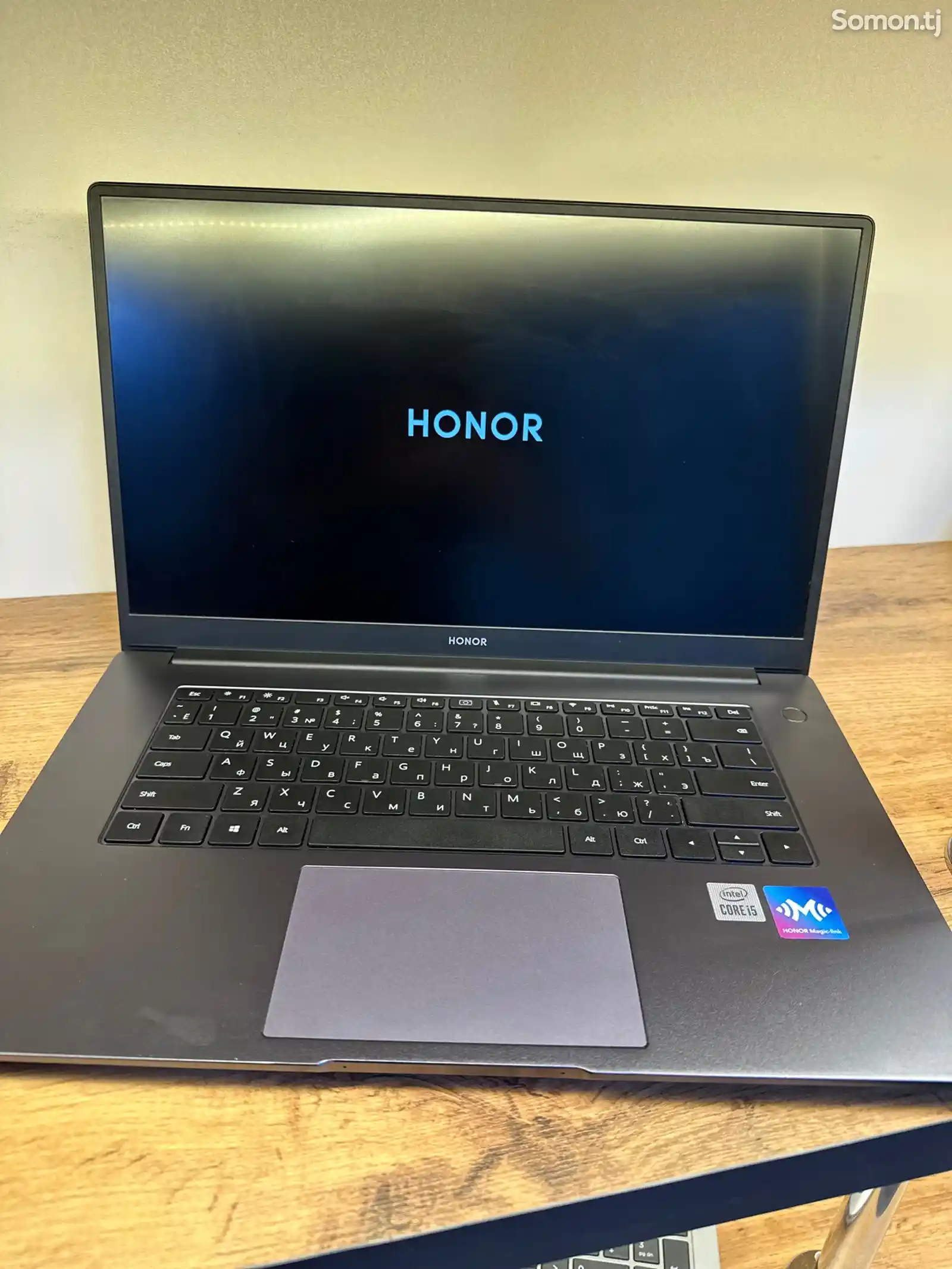 Ноутбук Honor i5-10-1