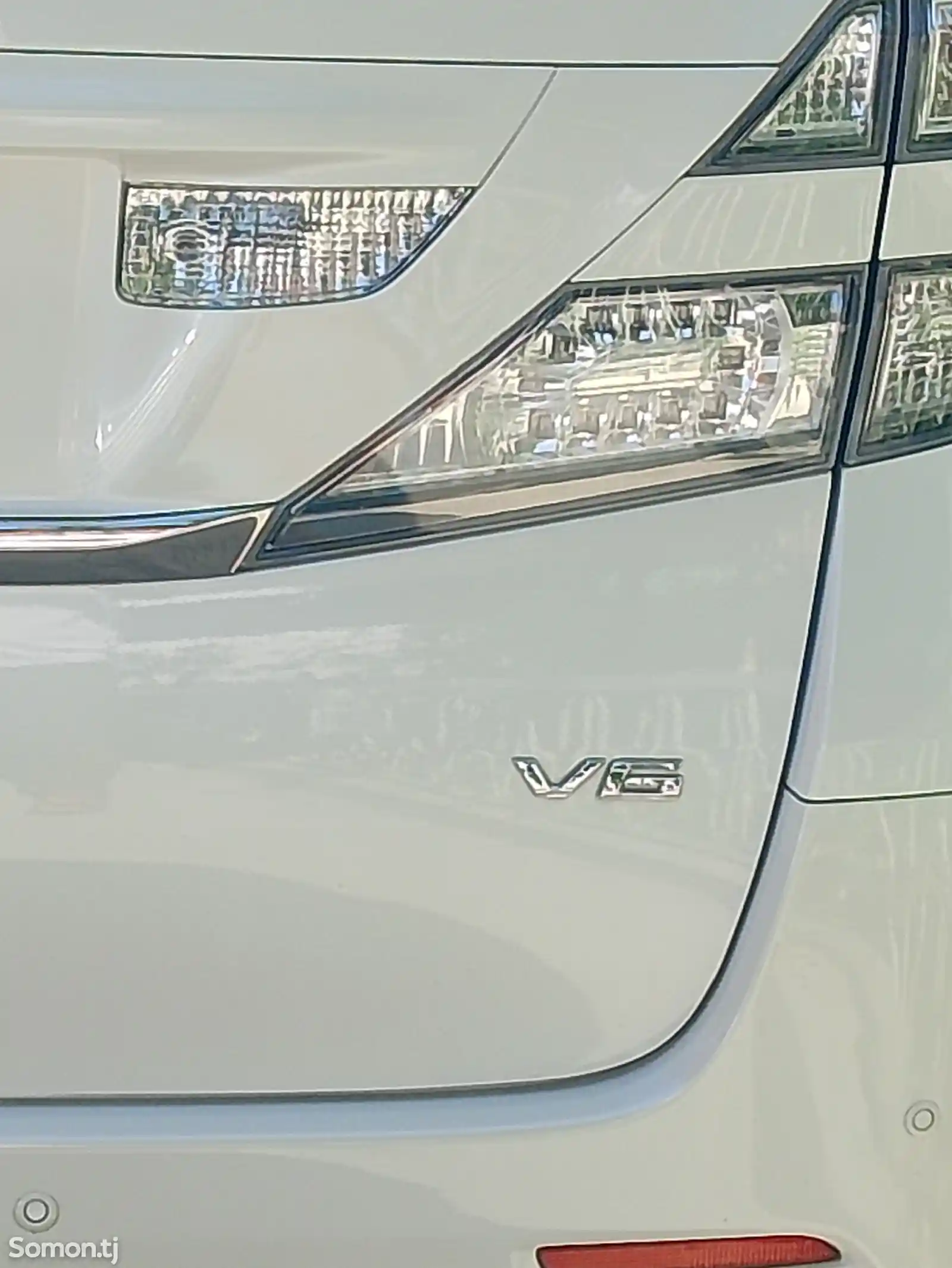 Toyota Vellfire, 2014-13