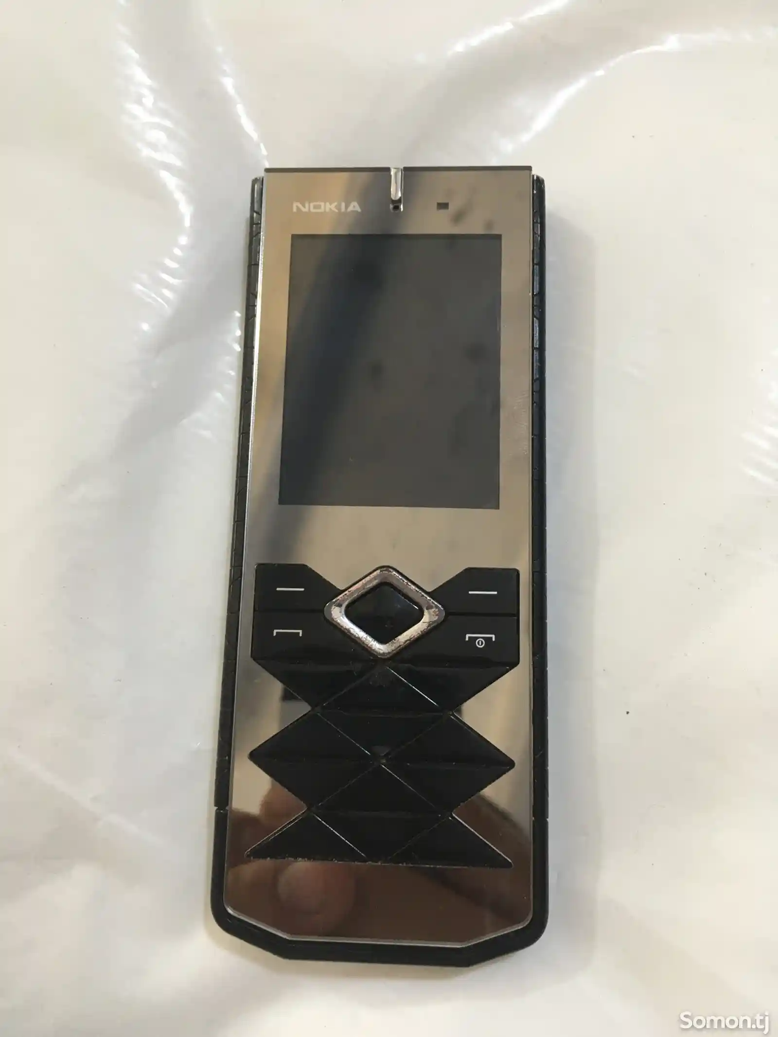 Nokia 7900