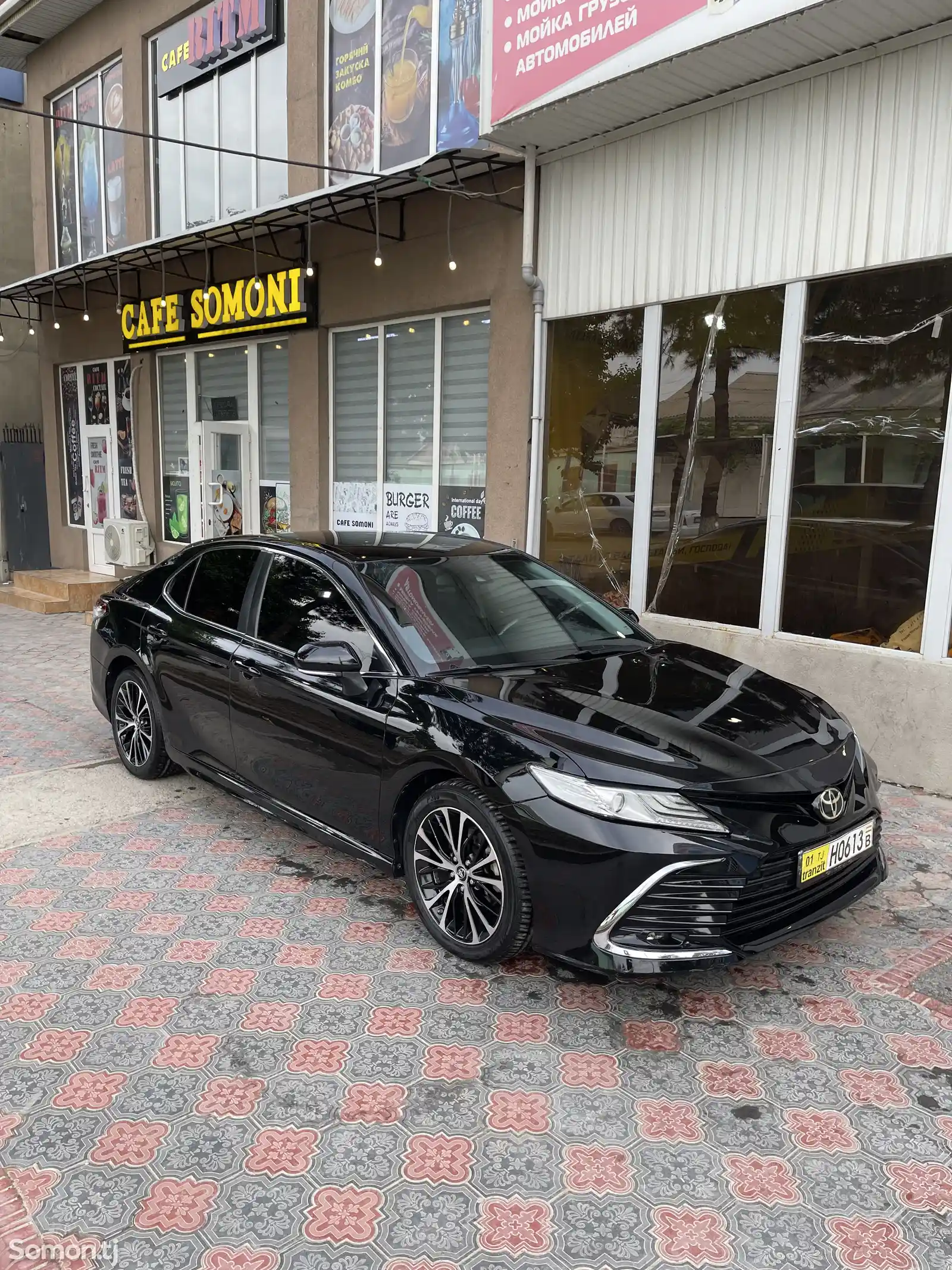 Toyota Camry, 2019-5