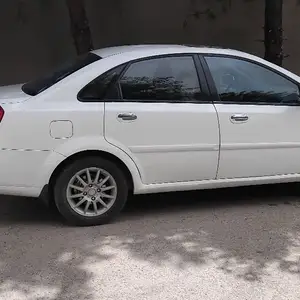 Chevrolet Lacetti, 2003