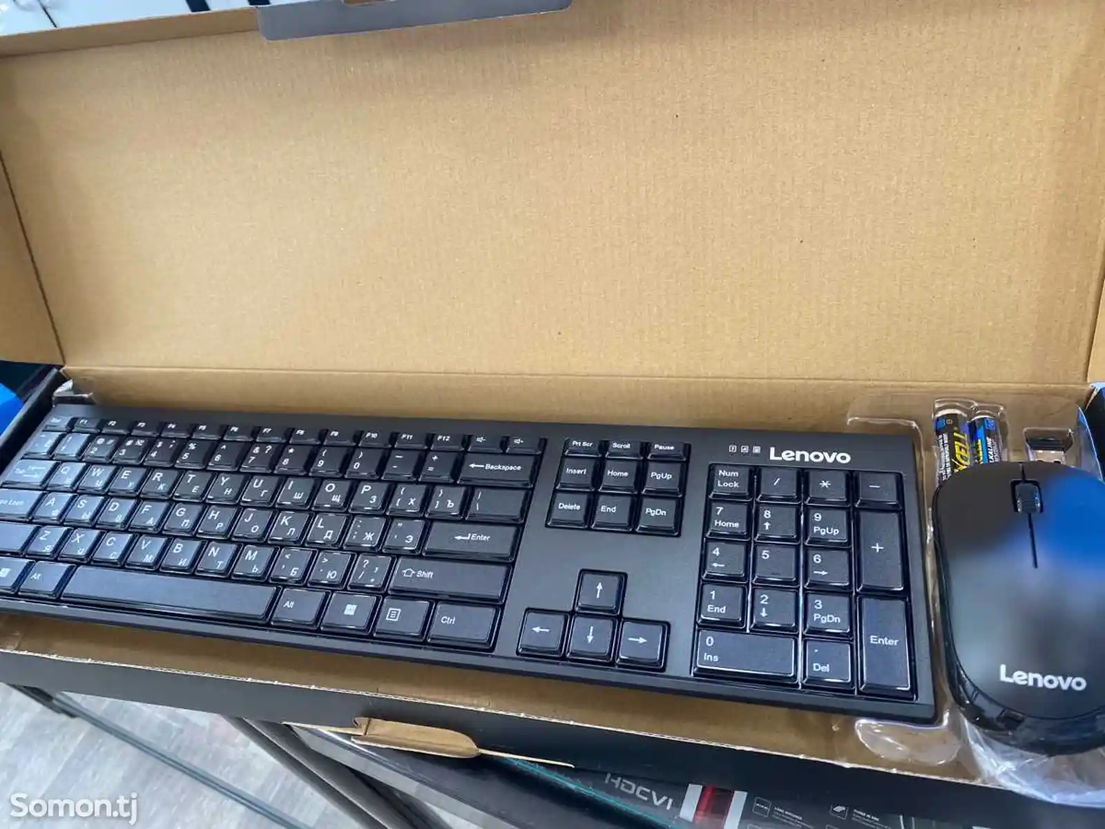 Беспроводная клавиатура с мышкой от Lenovo-3