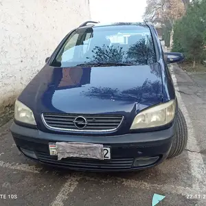 Opel Zafira, 1999