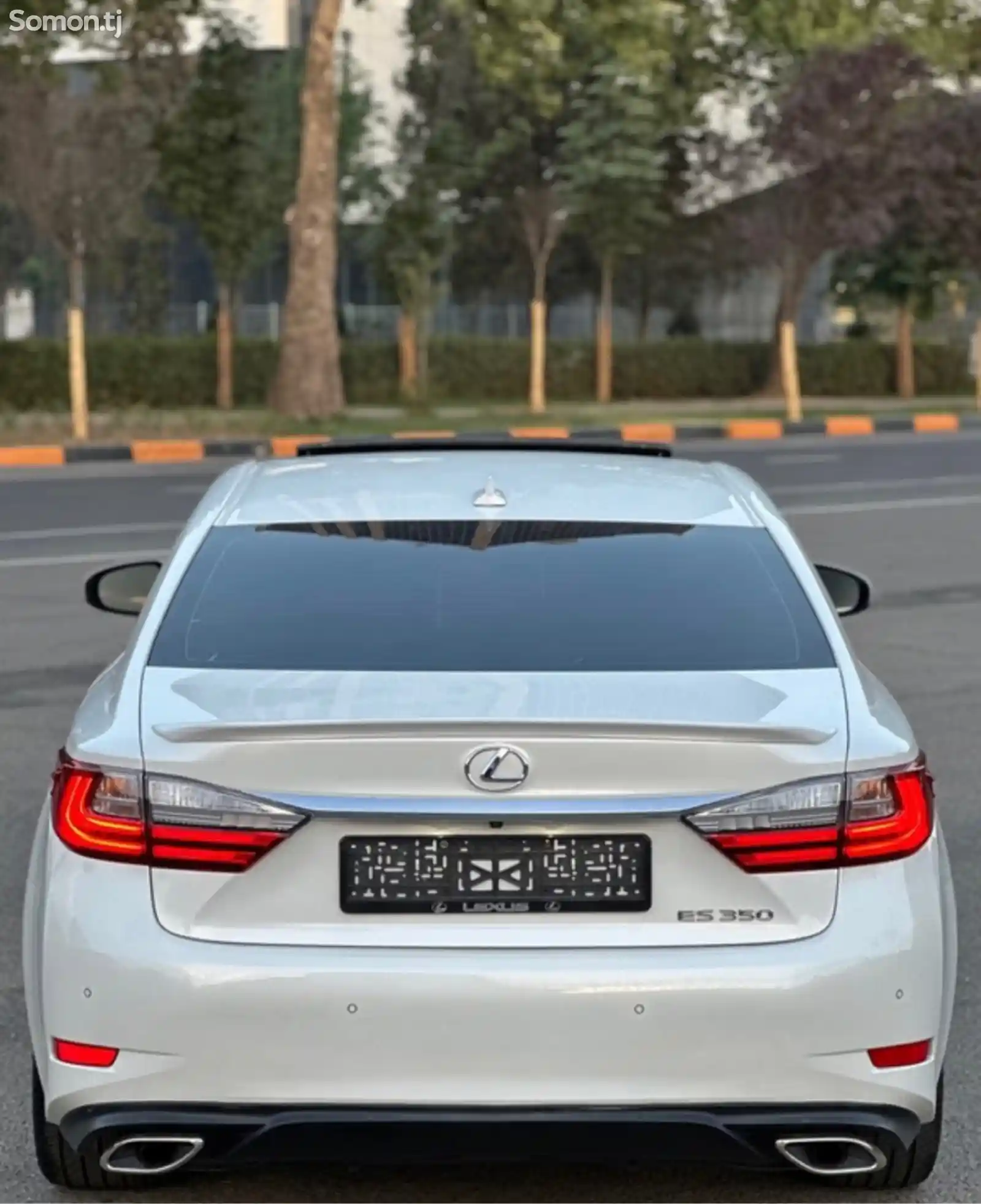 Lexus ES series, 2014-2