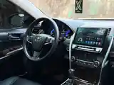 Toyota Camry, 2015-8