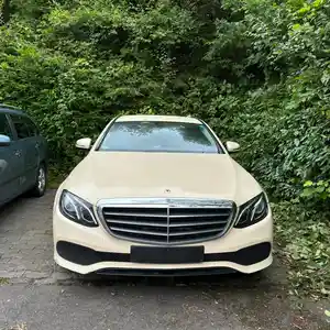 Mercedes-Benz E class, 2017