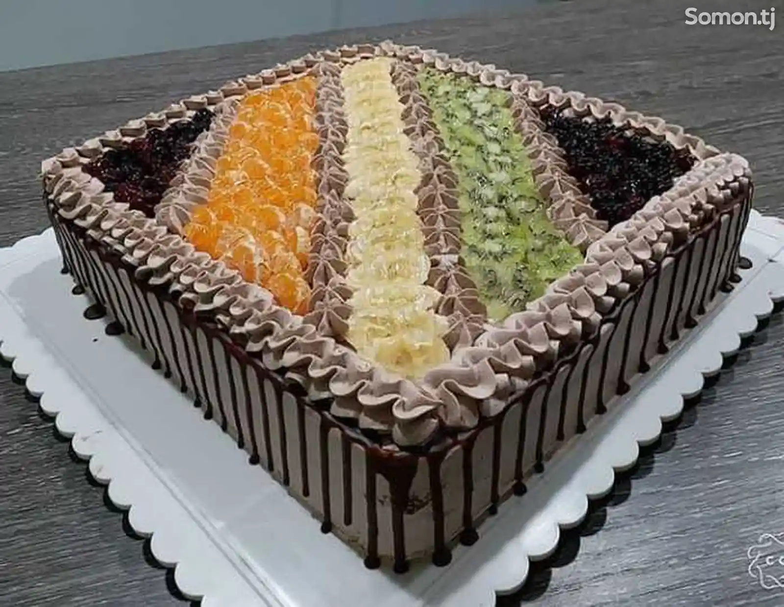 Домашний фруктовый и шоколадный торт-3