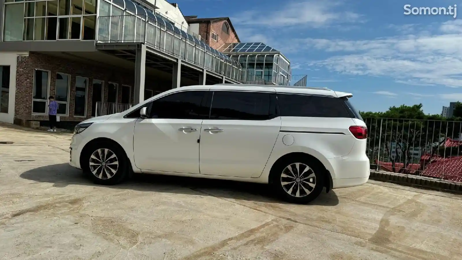 Kia Carnival, 2017-1