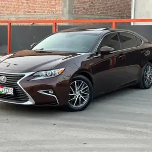 Lexus ES series, 2017