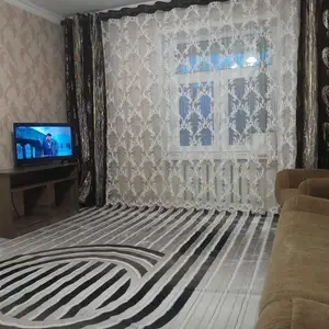 2-комн. квартира, 2 этаж, 50м², Сино