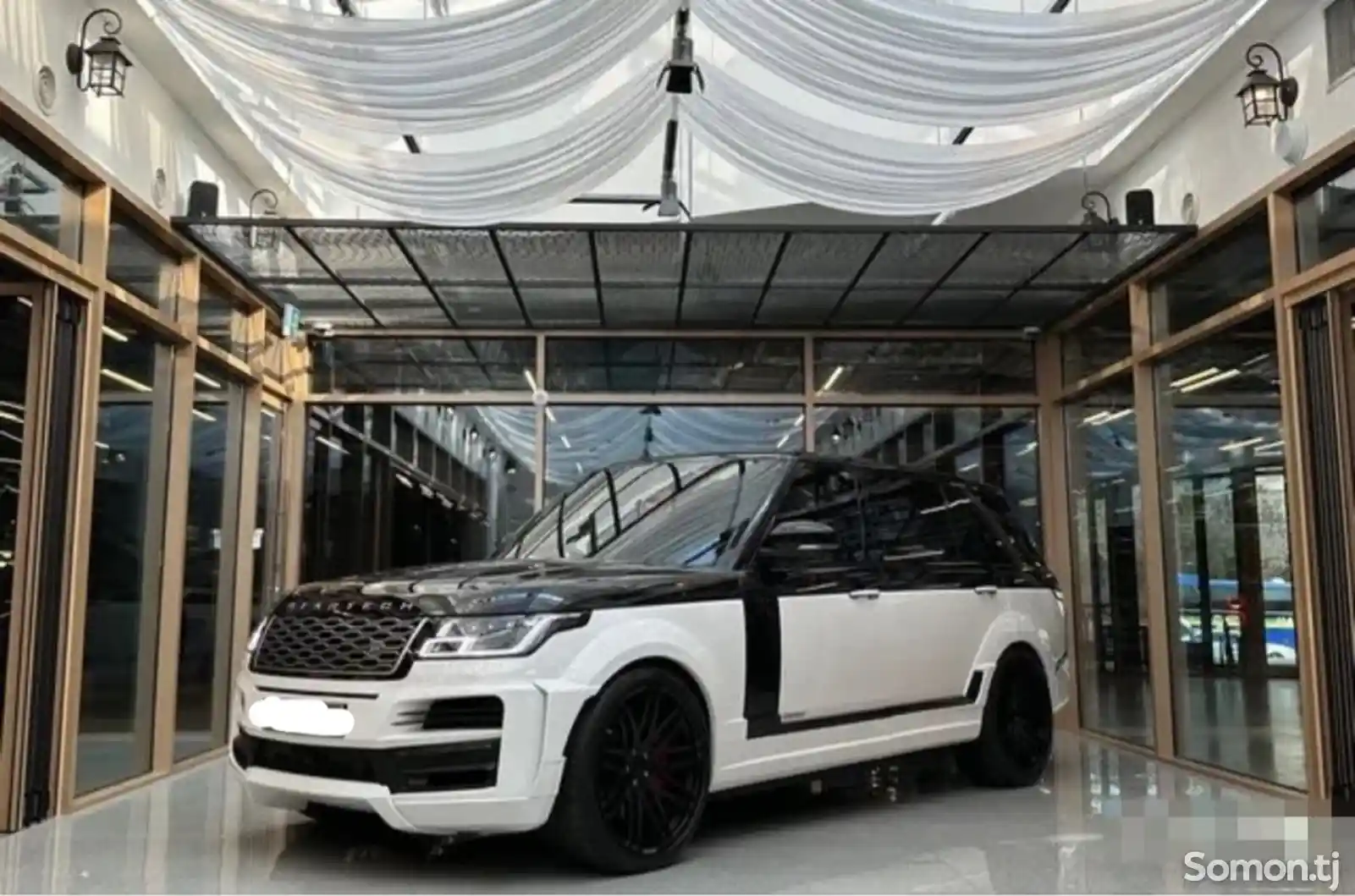 Land Rover Vogue, 2019-1