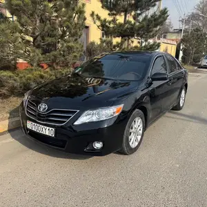 Toyota Camry, 2011