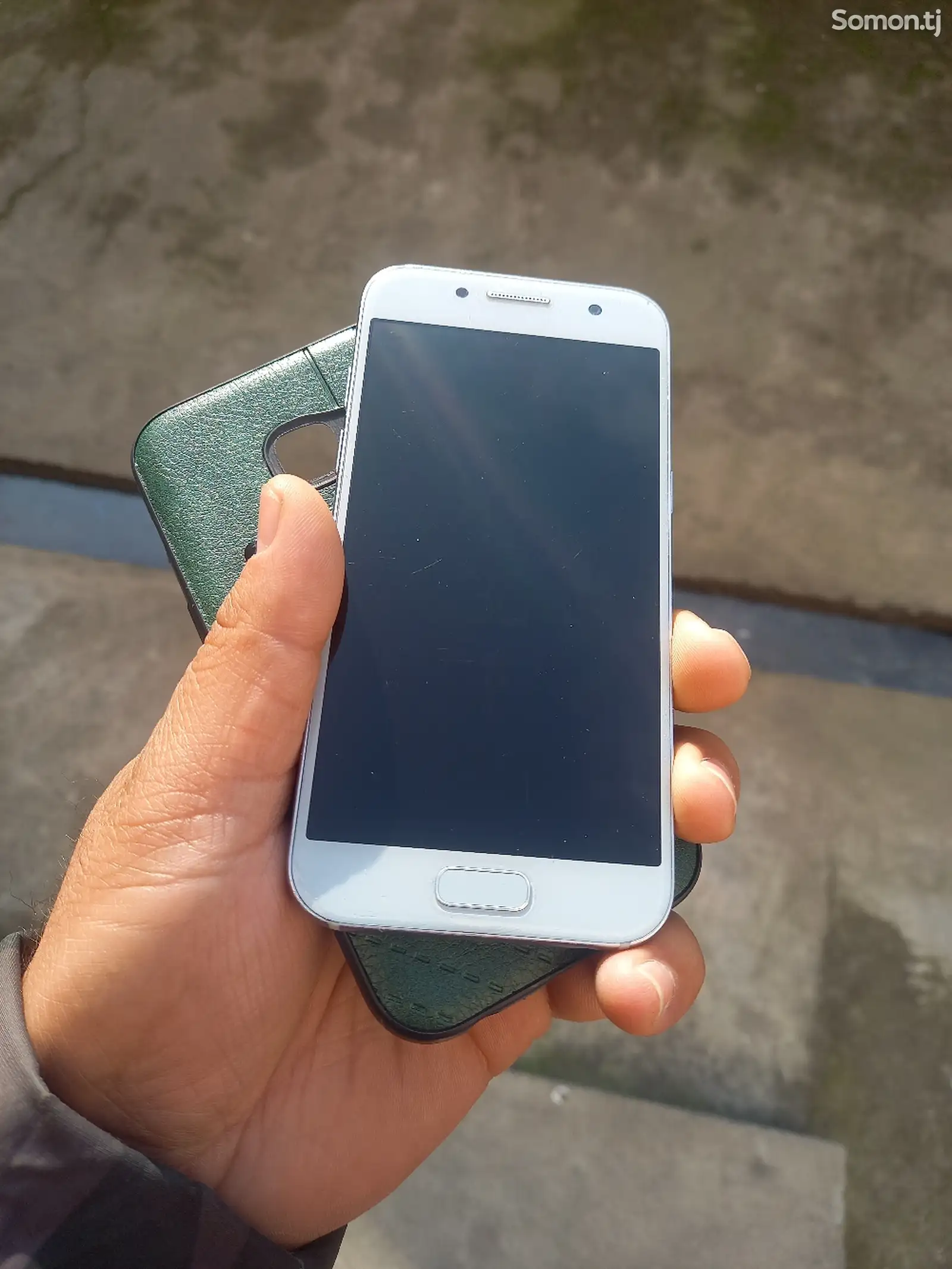 Samsung Galaxy A3-1