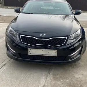 Kia K5, 2011