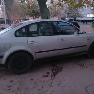 Volkswagen Passat, 1998