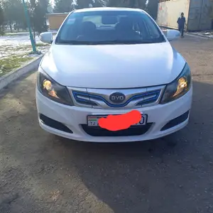 BYD E5, 2018