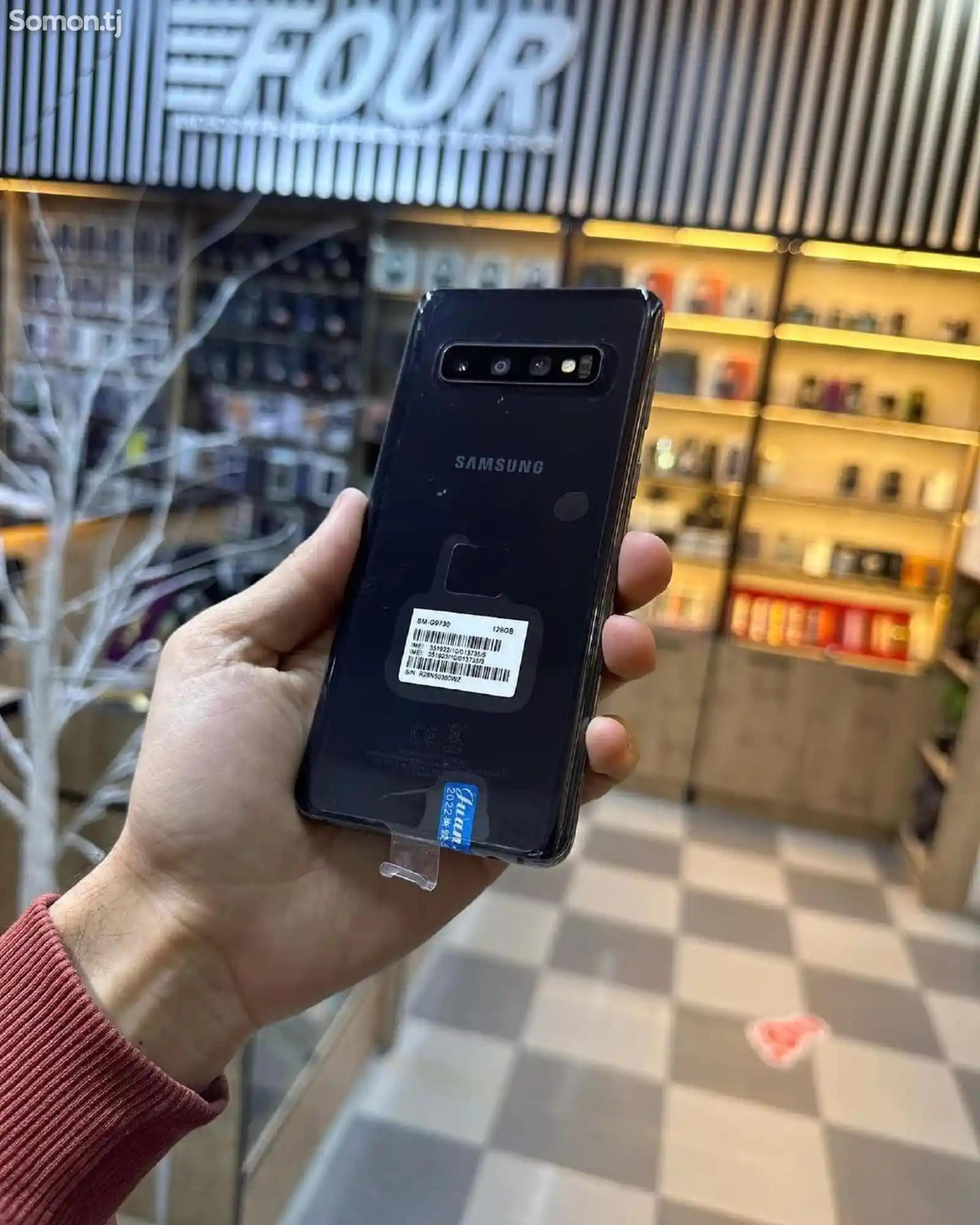 Samsung Galaxy S10 8/128gb-3