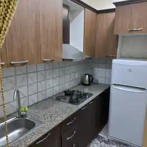 2-комн. квартира, 8 этаж, 60м², 12 мкр