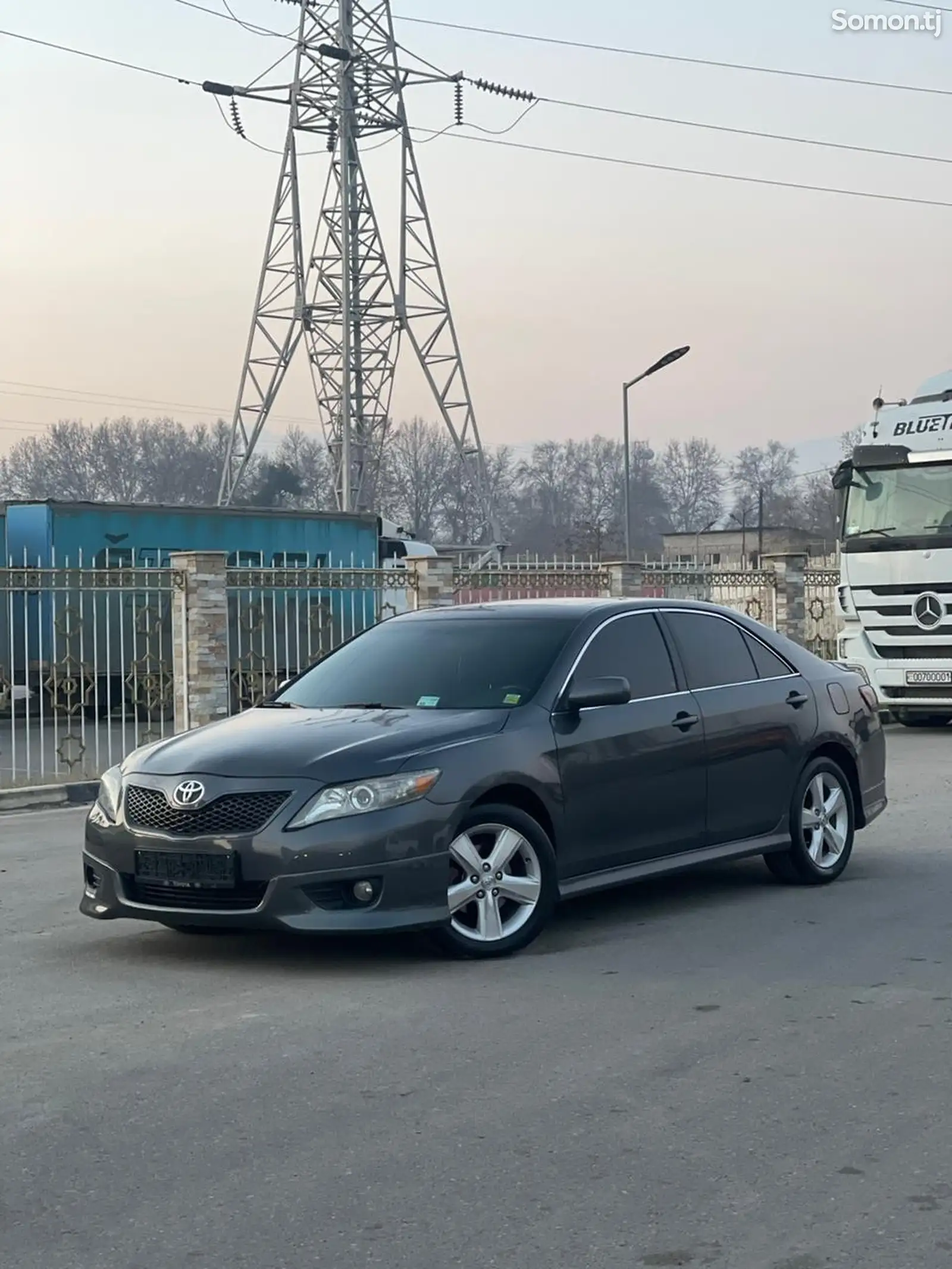 Toyota Camry, 2011-1