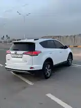 Toyota RAV 4, 2018-12