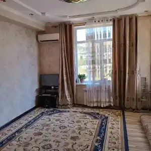 2-комн. квартира, 5 этаж, 58 м², Сино