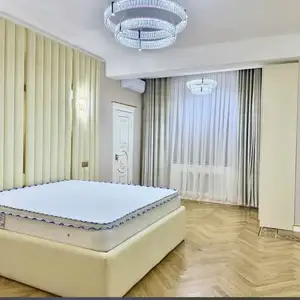 3-комн. квартира, 10 этаж, 110м², Цум