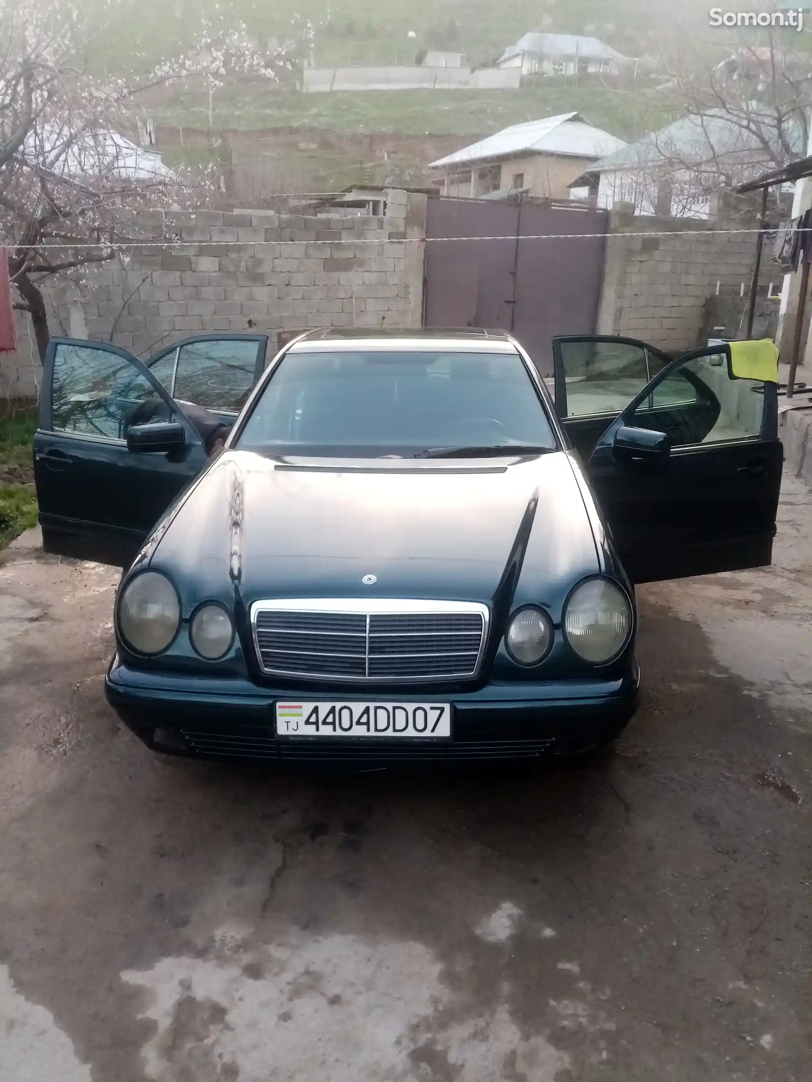 Mercedes-Benz E class, 1998-1