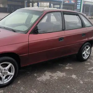 Opel Astra F, 1992