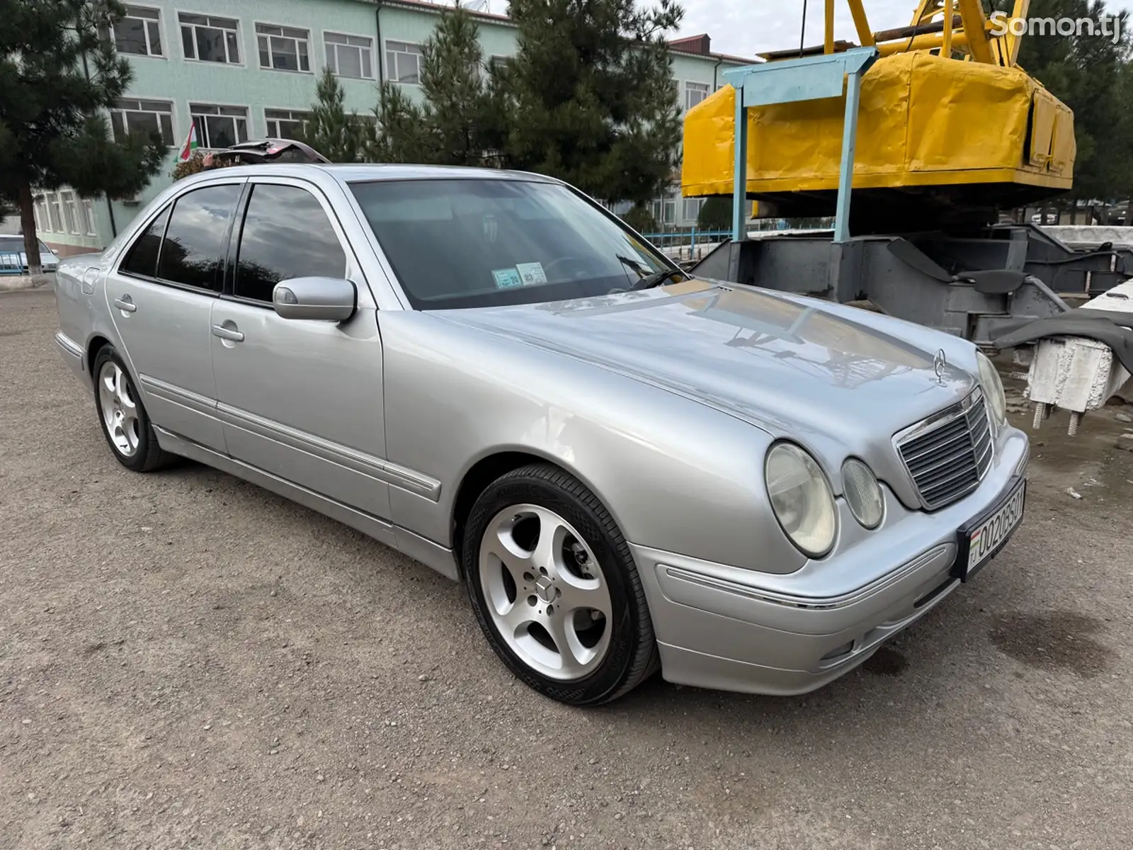 Mercedes-Benz E class, 2000-1