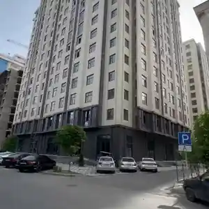 4-комн. квартира, 11 этаж, 168 м², Исмоили Сомони