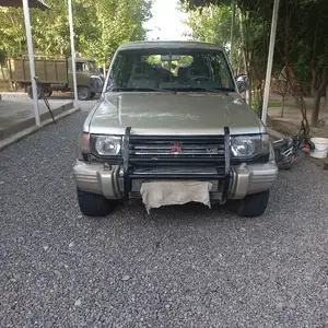 Mitsubishi Pajero, 1993