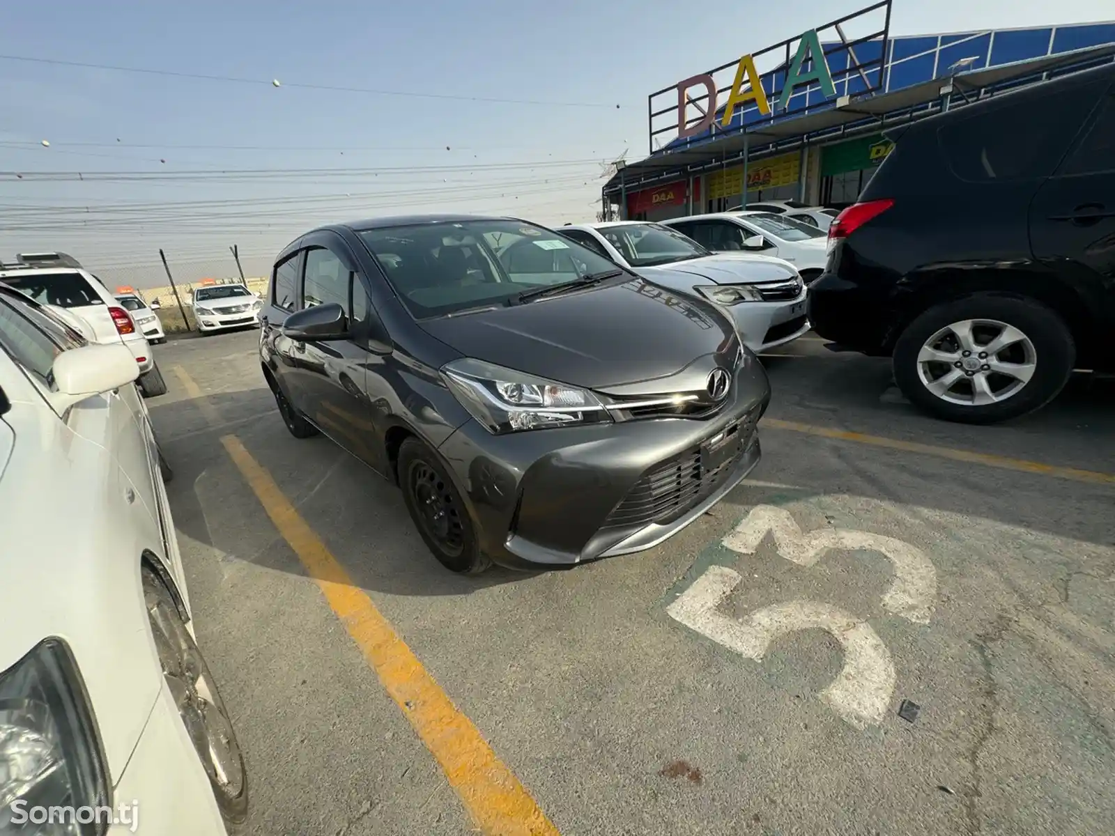 Toyota Vitz, 2015-1