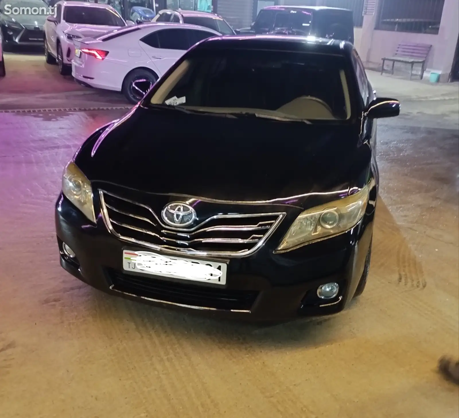 Toyota Camry, 2010-1