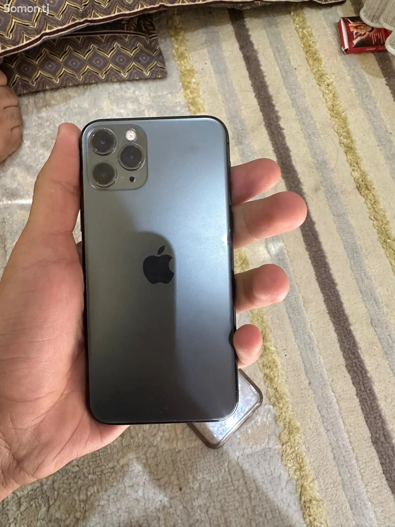 Apple iPhone 11 Pro, 64 gb, Midnight Green-1