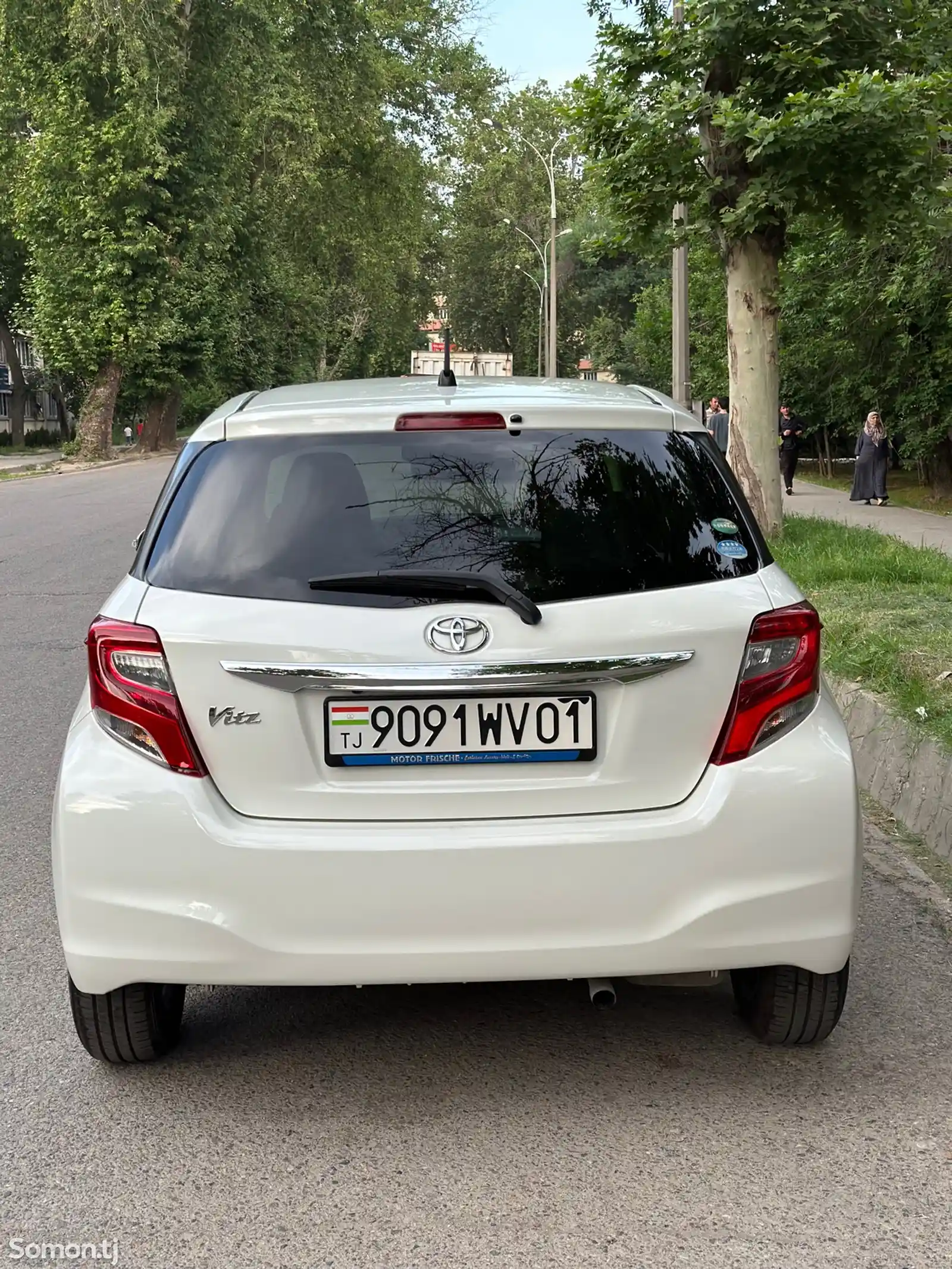 Toyota Vitz, 2015-3