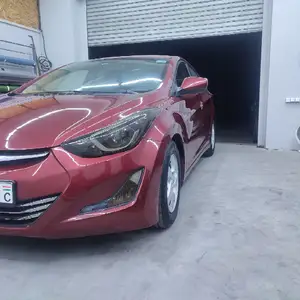 Hyundai Elantra, 2015