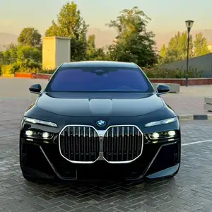 BMW 7 series, 2023