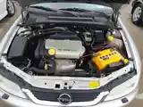 Opel Vectra B, 2000-4