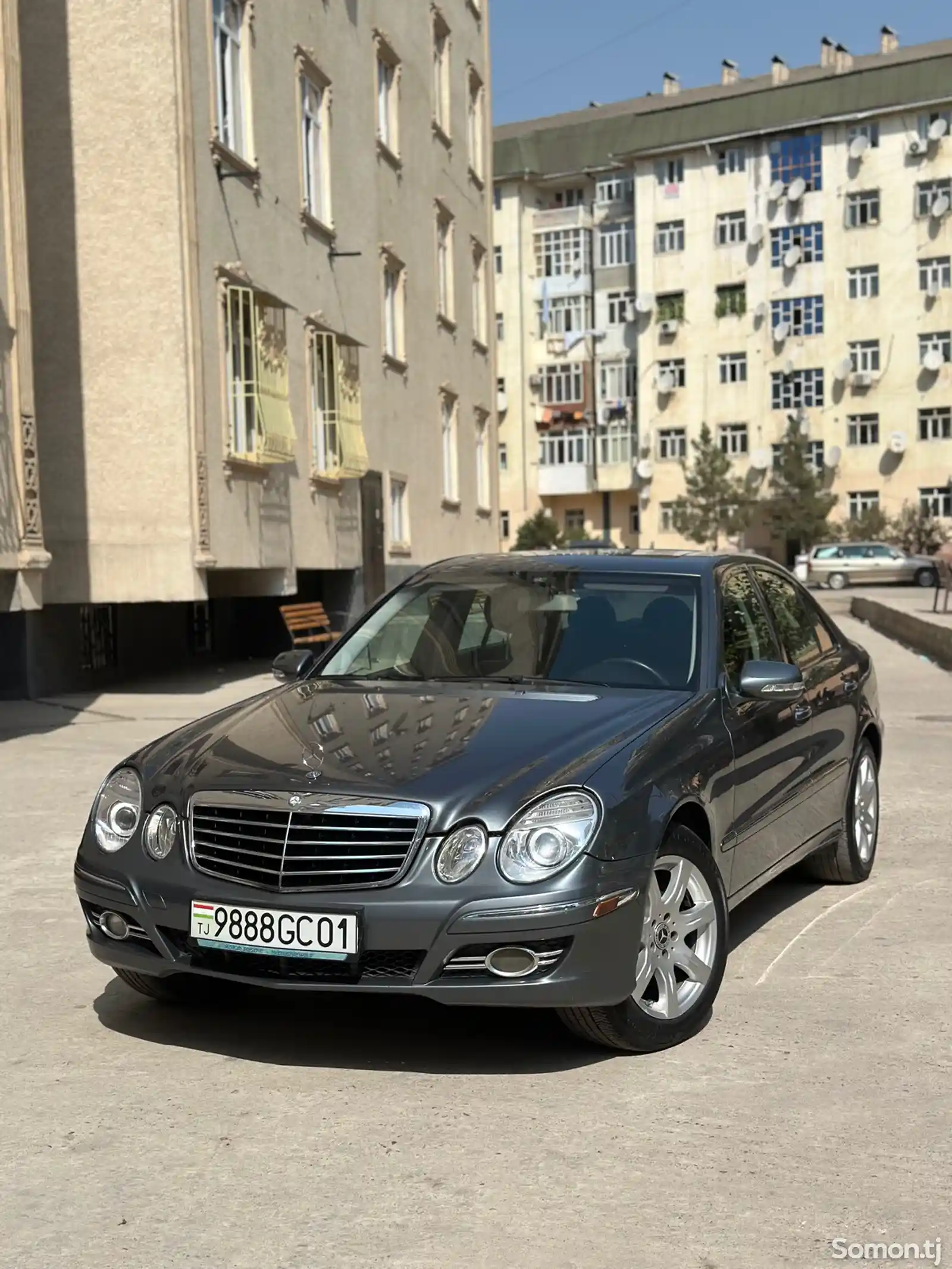 Mercedes-Benz E class, 2008-1