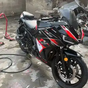 Мотоцикл Yamaha R3 400cc на заказ