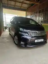 Toyota Vellfire, 2010-4