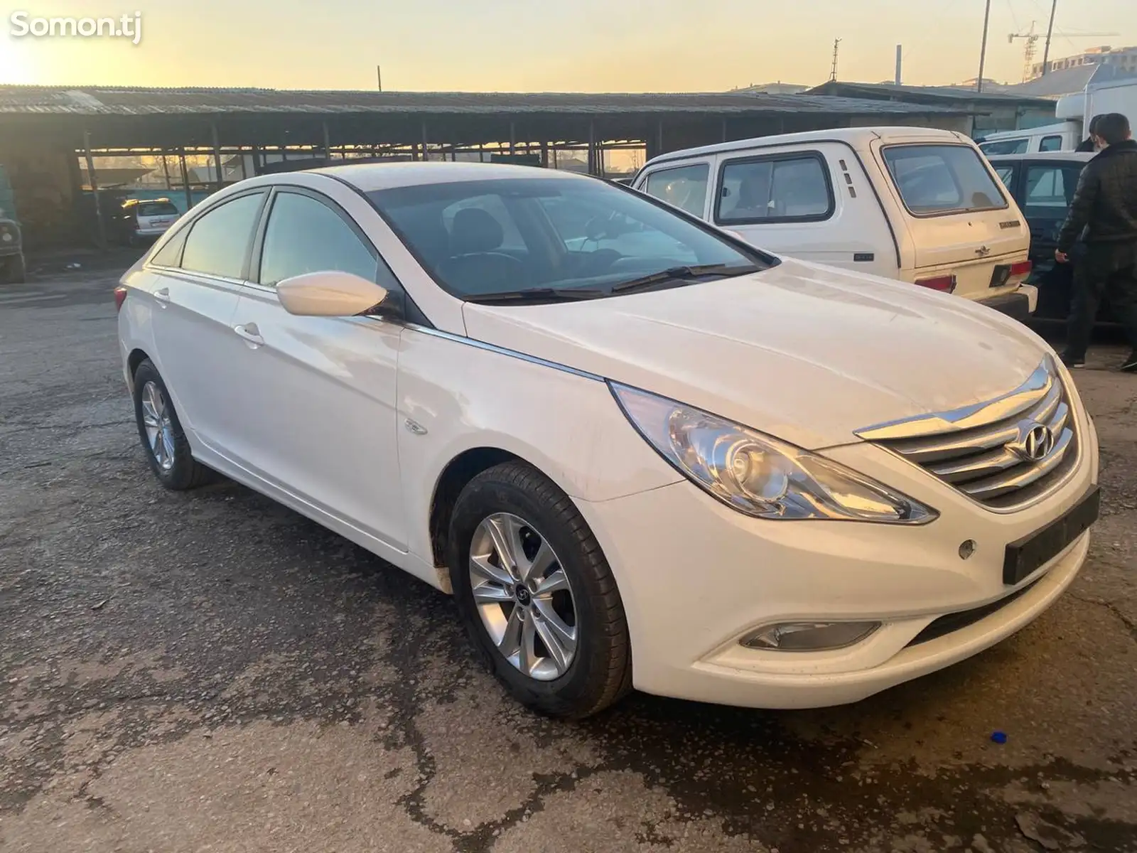 Hyundai Sonata, 2011-1