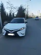 Toyota Camry, 2018-5