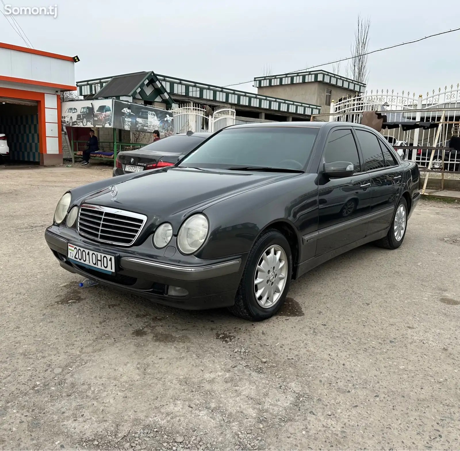 Mercedes-Benz E class, 2000-1