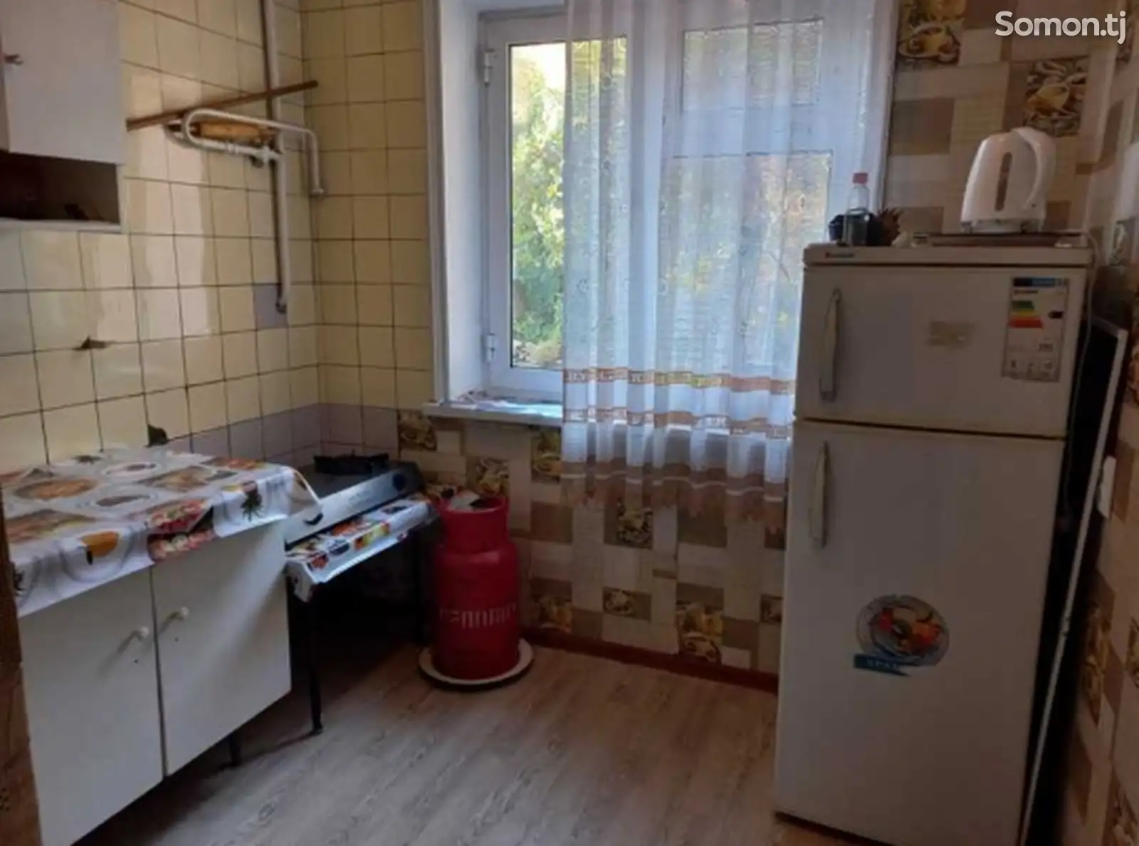 2-комн. квартира, 1 этаж, 60м², 33мкр-5