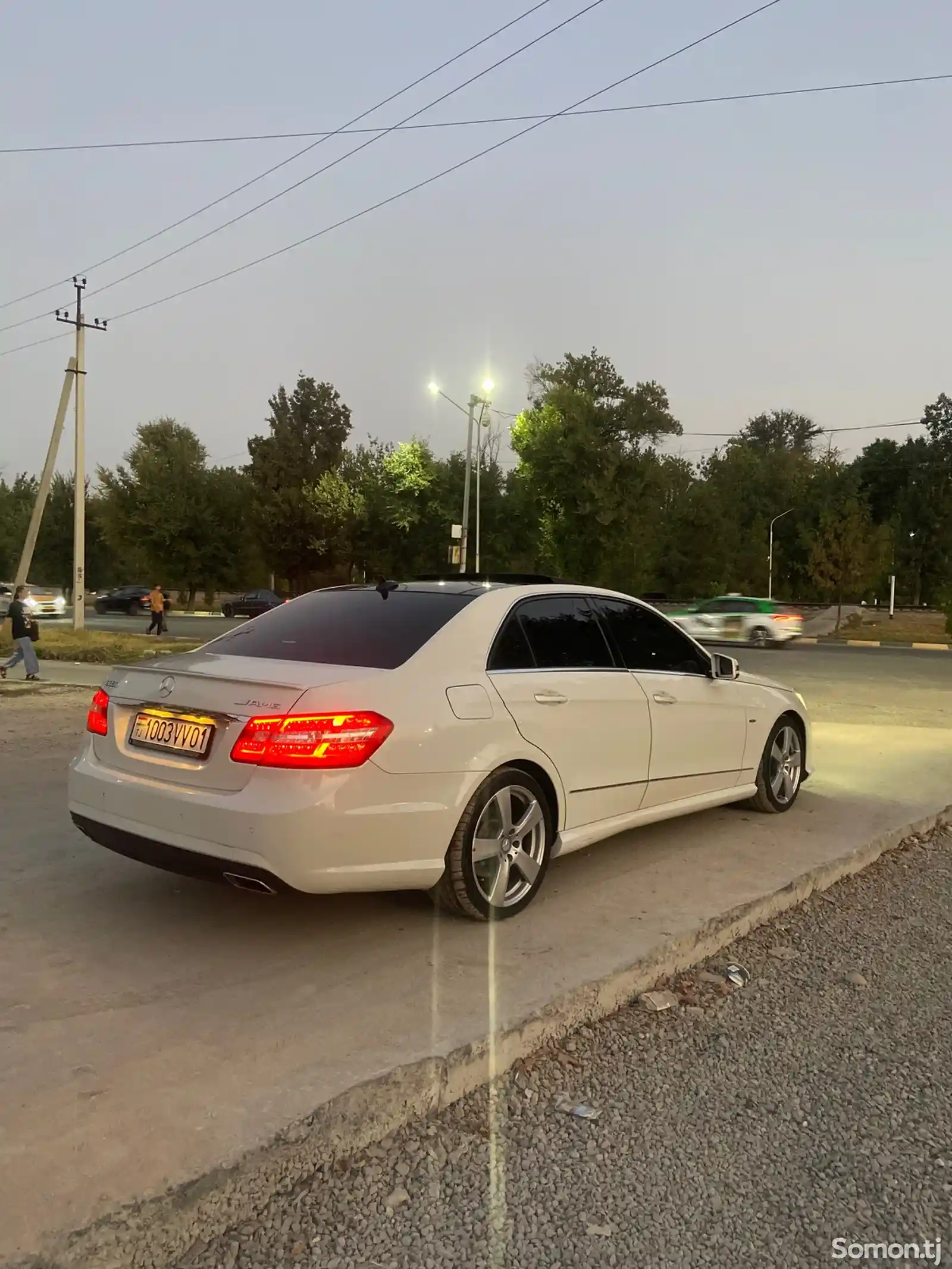 Mercedes-Benz E class, 2011-4