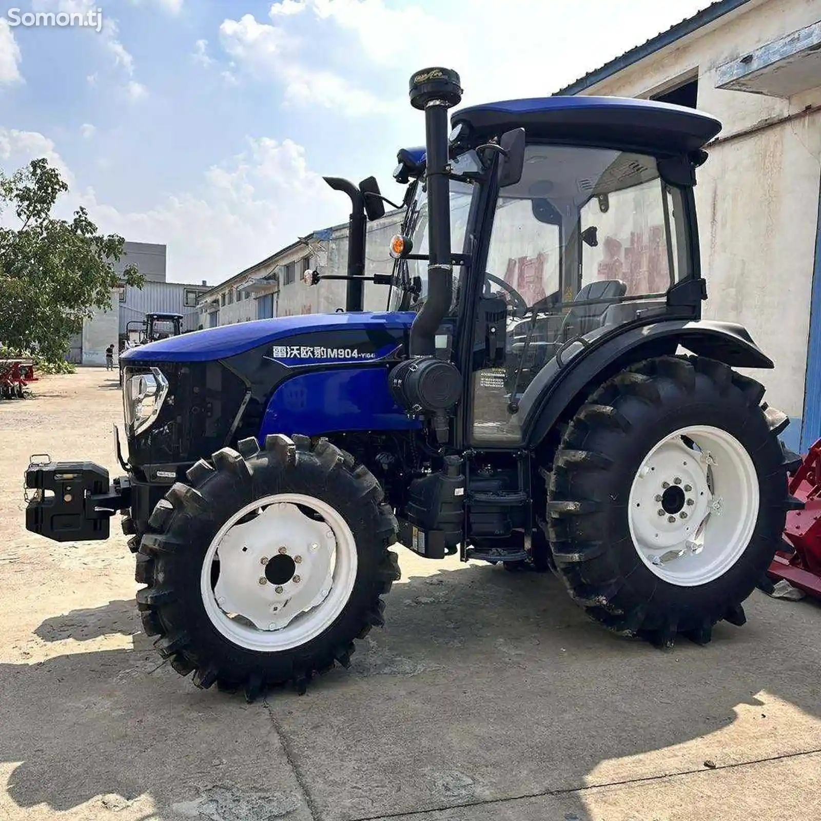 Трактор Lovol M904-4