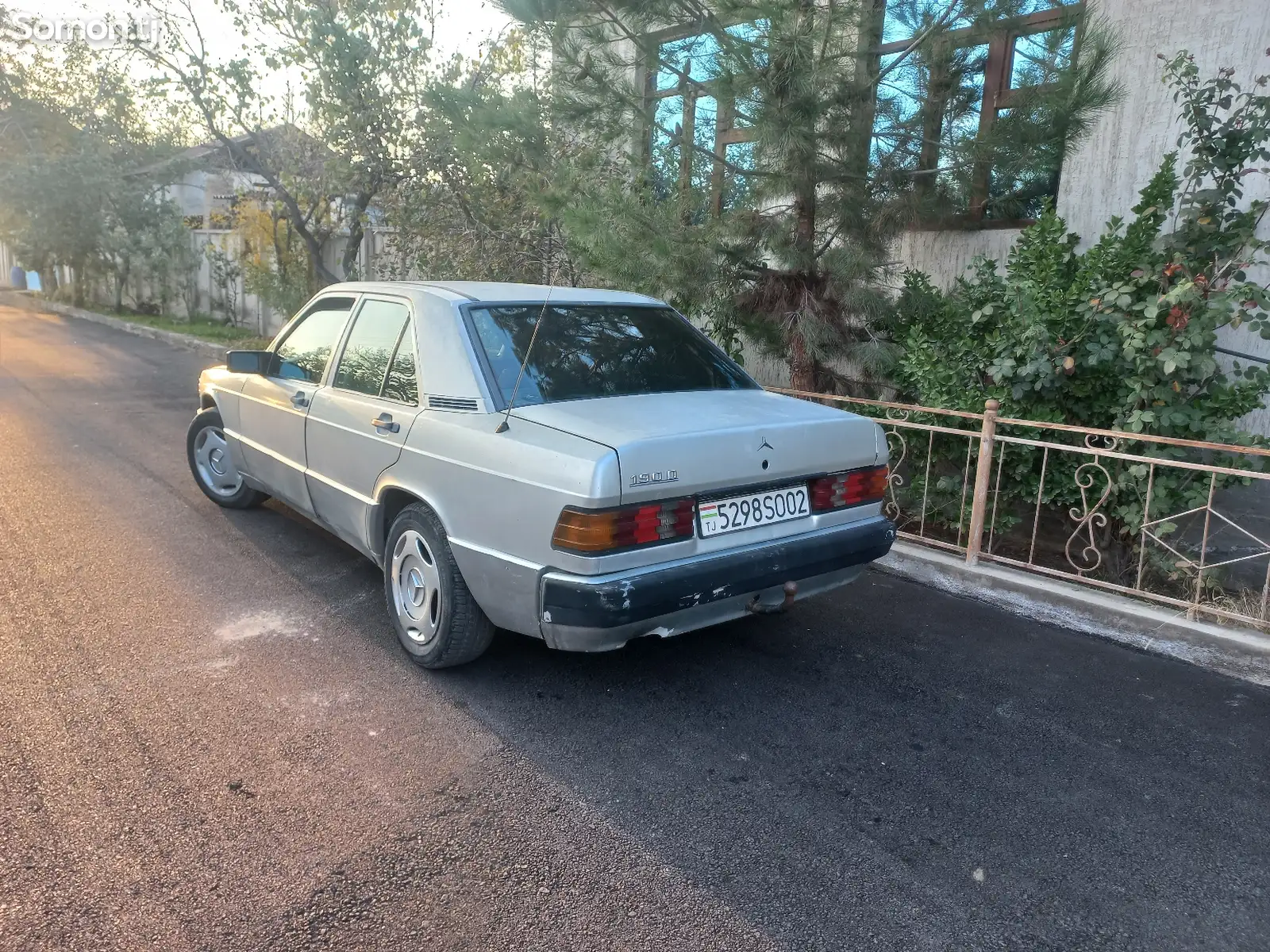 Mercedes-Benz W201, 1989