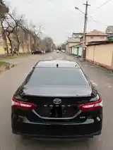 Toyota Camry, 2018-5